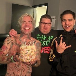 Meet your Posher, Josh